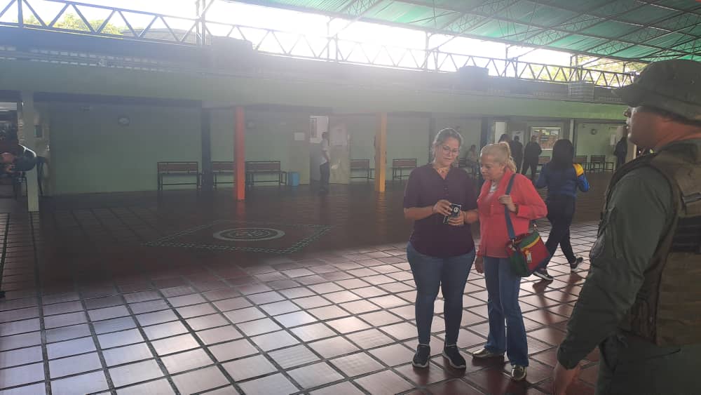 Periodistas son fotografiados y señalados de “saboteadores” en Puerto Ordaz