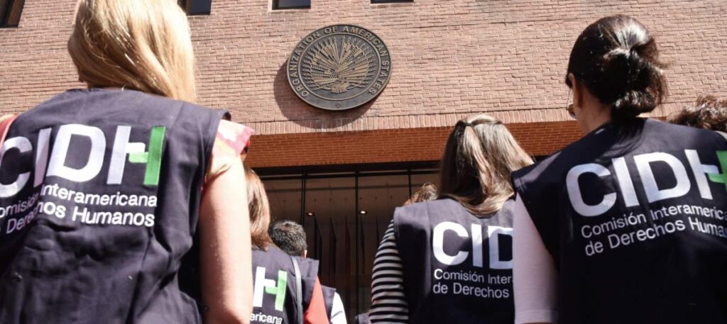 CIDH alerta que el estado de conmoción agrava restricciones a la libertad de ...