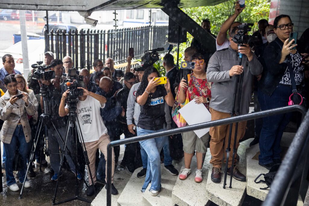 20 periodistas siguen sin libertad plena por falta de respuesta judicial